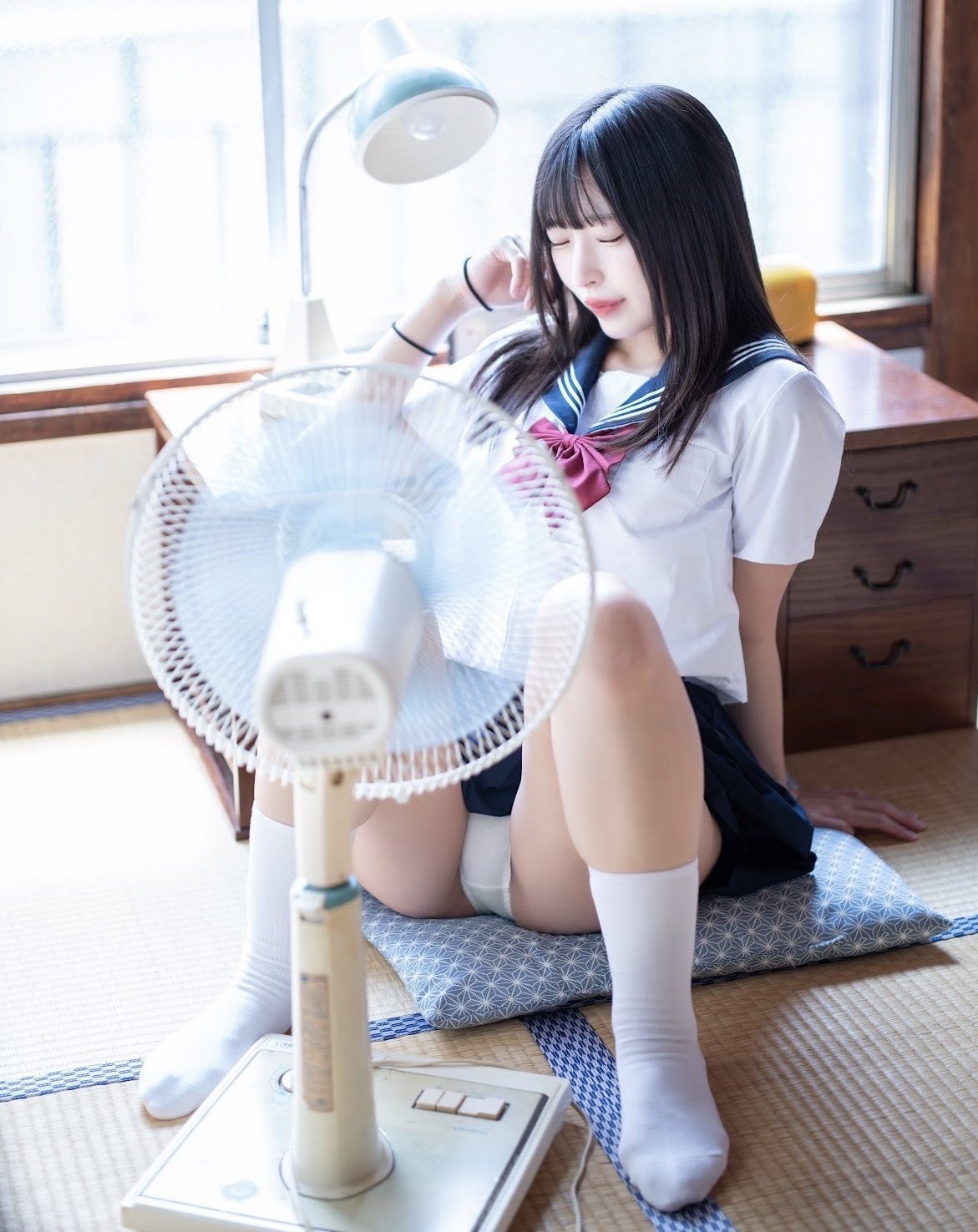 ｊｋパンチラ 若さ故の性暴走！自ら魅せつける、その若い性に胸が熱くなるな！ Vol.57